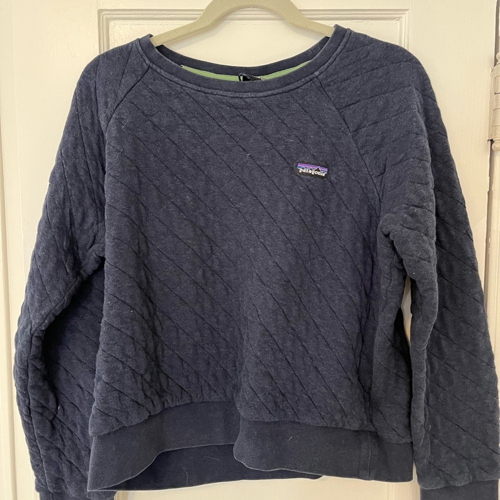 Patagonia Navy Quilted Pullover